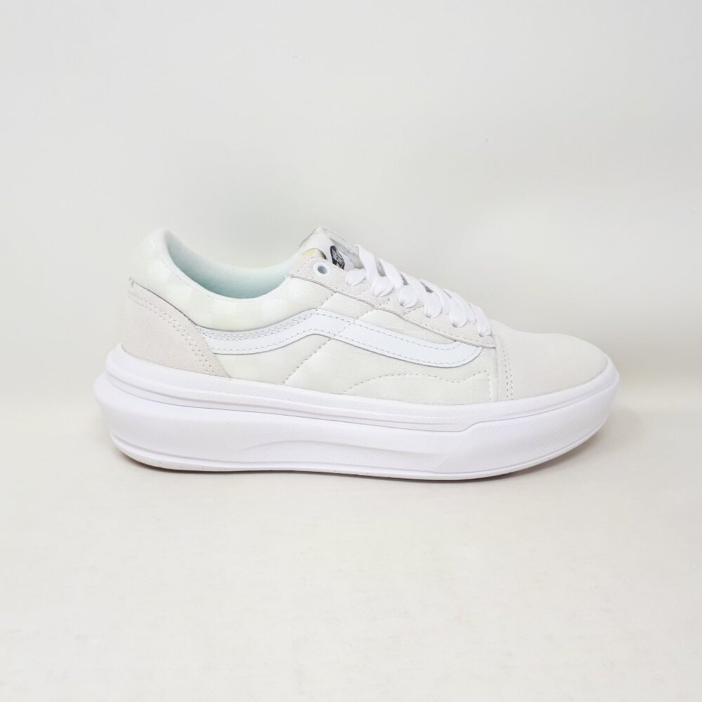 Vans Old Skool Overt CC Stacked Platform Shoe Sneaker Checkerboard White Womens